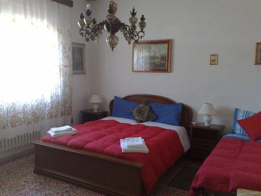 Bed and Breakfast A Casa Doina Airport2 Piza Zewnętrze zdjęcie